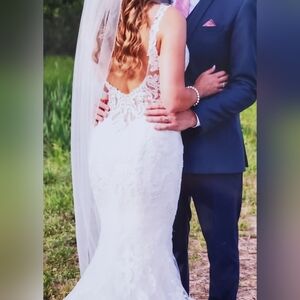 Wedding dress & matching cathedral veil